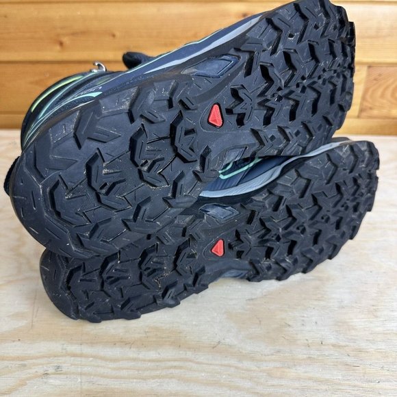 Salomon Black and Green Athletic Shoes - Picture 7 of 8